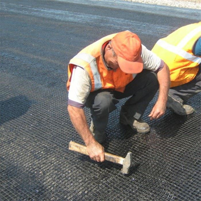 Asphalt Reinforcement Fiberglass Geogrid 04